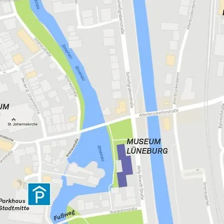 Campo de lujo Nachts Allein Im Museum - Indoor Cube Luneburgo