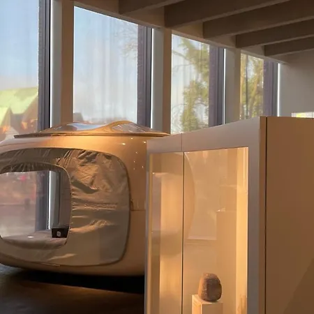 Eine Nacht Im Museum - Luna Sleep Cube Glamping *