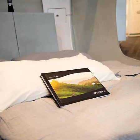 One Night In A Museum - Luna Sleep Cube *